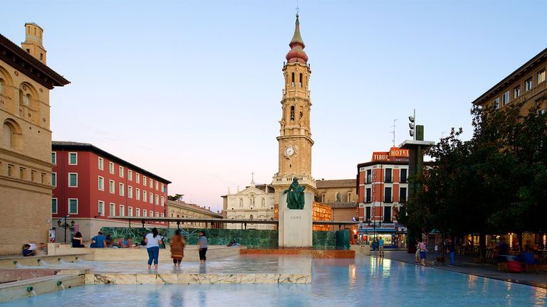 Salvador kathedraal in Saragoza - Zaragoza | Secret World Trip Planner