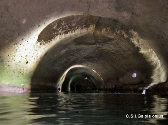 Grotta del Lazzaretto — Napoli