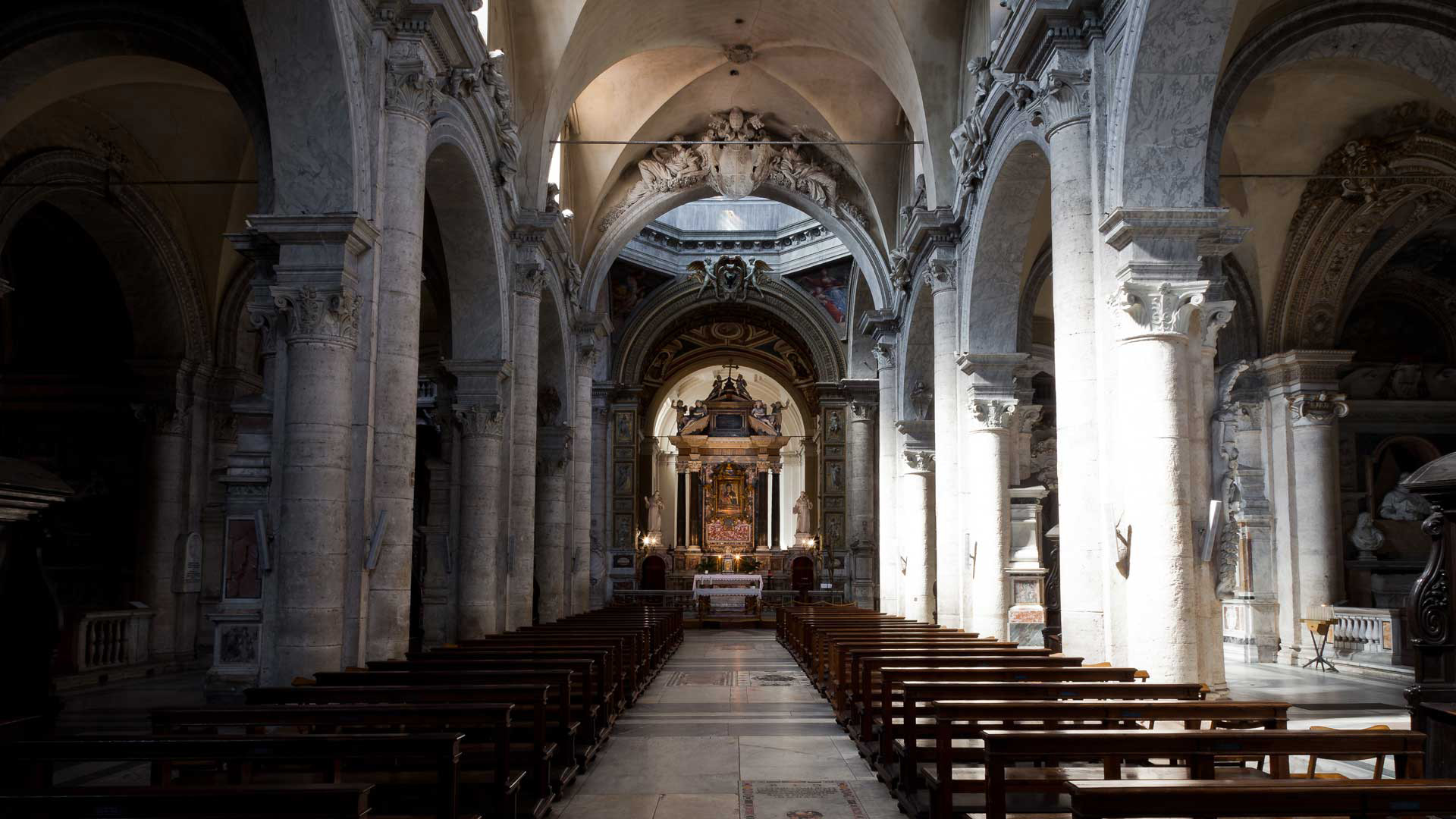 Santa Maria del Popolo - Roma | Secret World Trip Planner