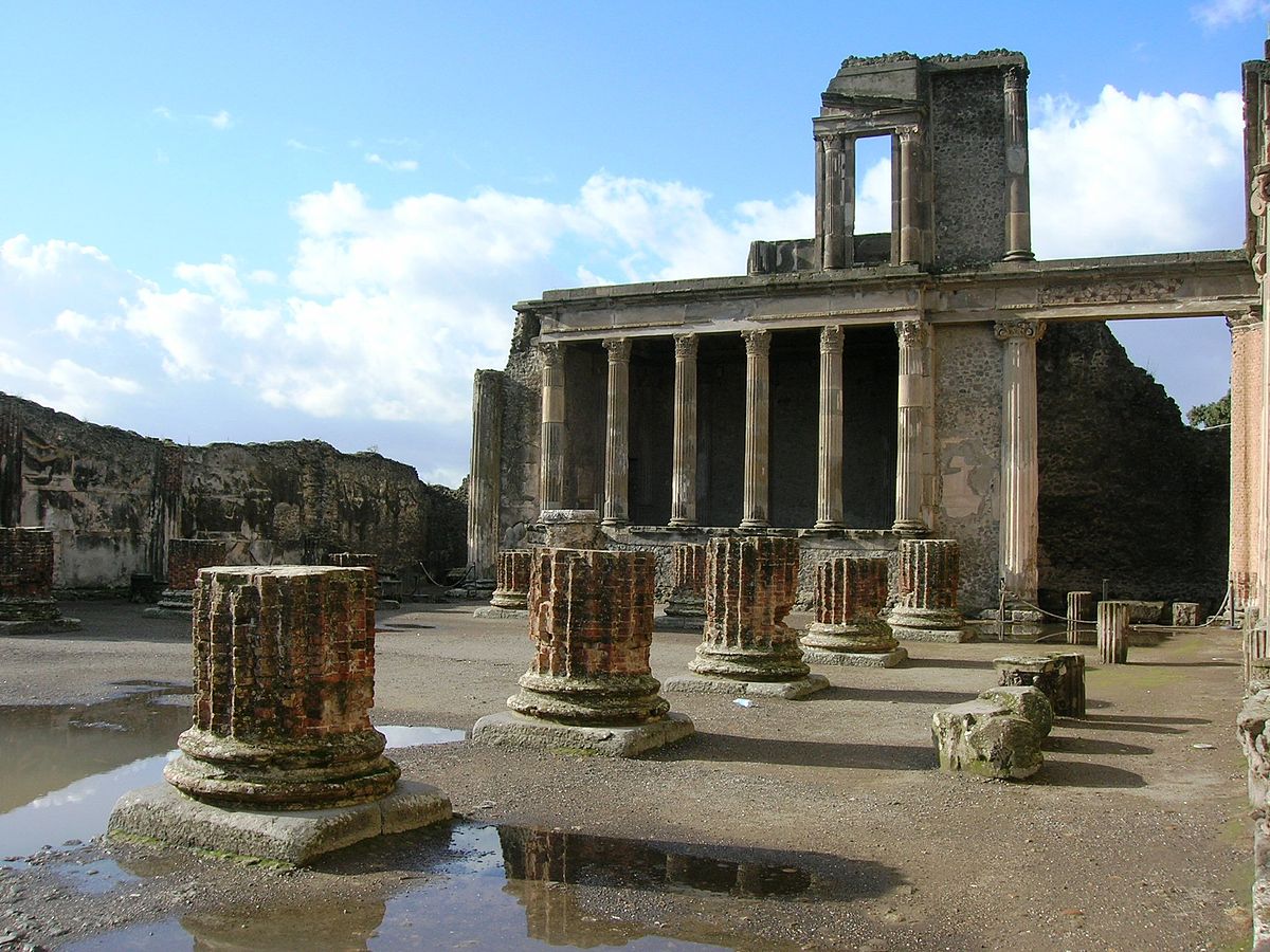 Pompei: Bazylika - Pompei | Secret World Trip Planner