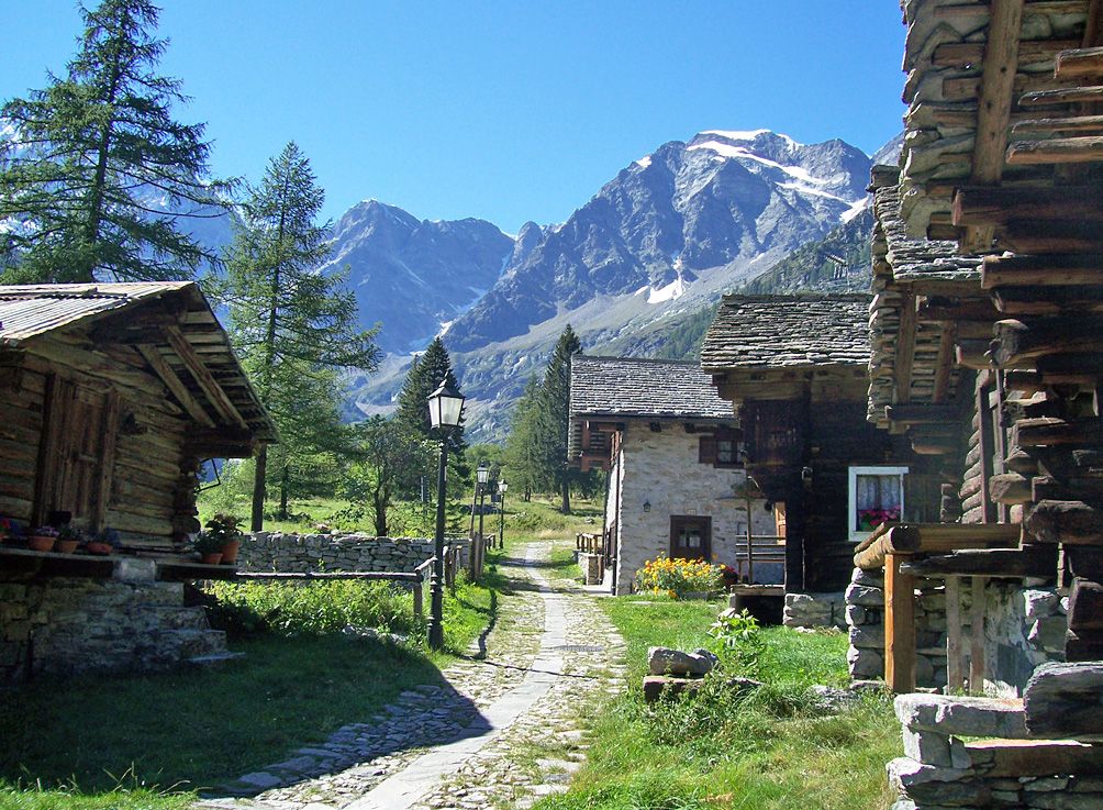 Mucugnaga - Macugnaga | Secret World Trip Planner