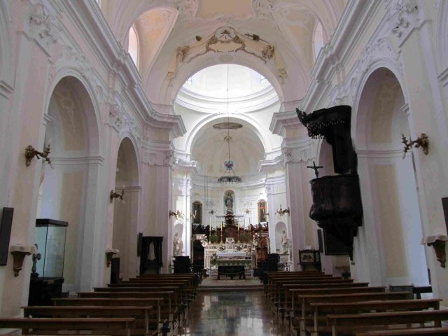 Kerk van de Heiligen Peter en Paul - Morano Calabro | Secret World Trip Planner