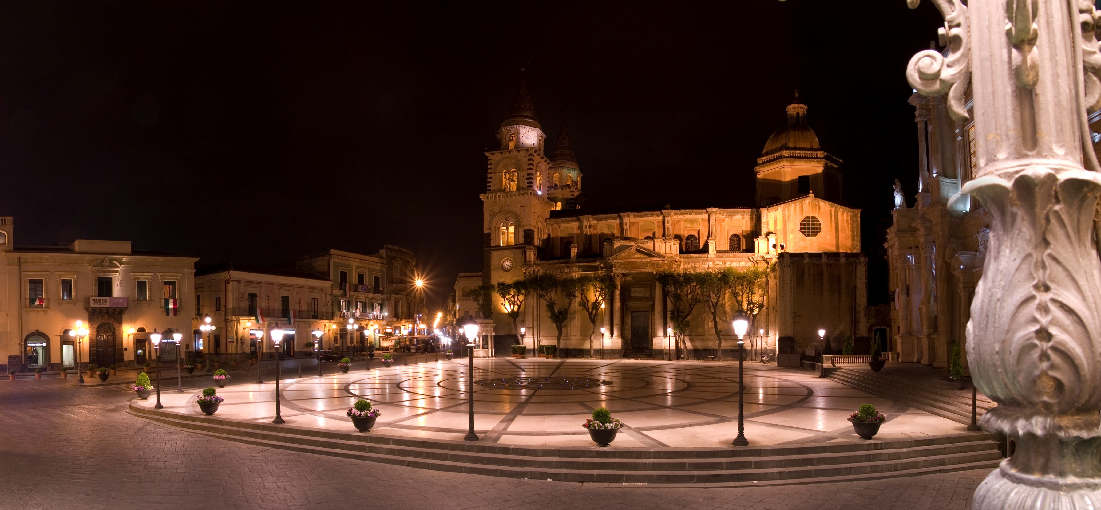 Kathedraalplein - Acireale | Secret World Trip Planner