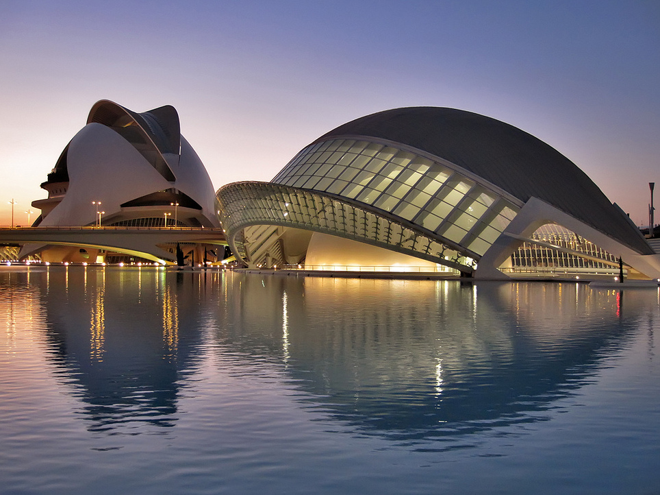 Valencia: The City of Arts and Sciences — València