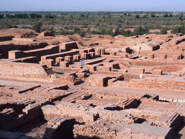 Descobrindo Dholavira: Desvendando a Magnificência da Jóia do Vale do Indo na Índia - Dholavira | Secret World Trip Planner