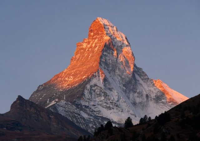 Бивуак Сольве - Zermatt | Secret World Trip Planner