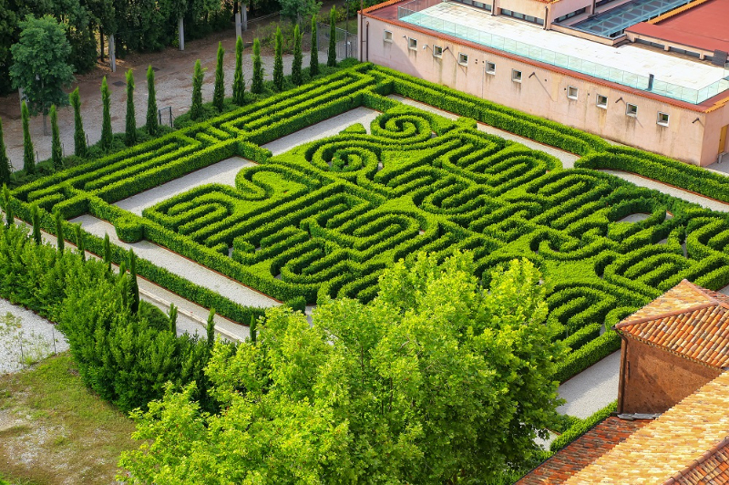 Longleat Hedge Maze, Angleterre - Longleat | Secret World Trip Planner