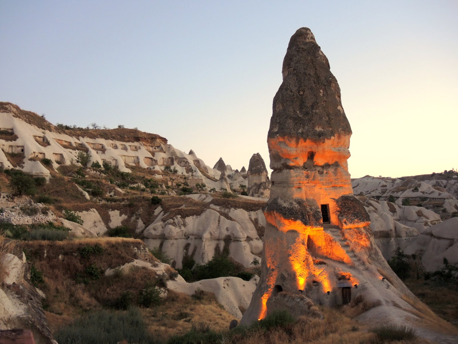 Un hotel en Turquía entre las cavernas de Capadocia - Ünlü Sk. No:19 | Secret World Trip Planner