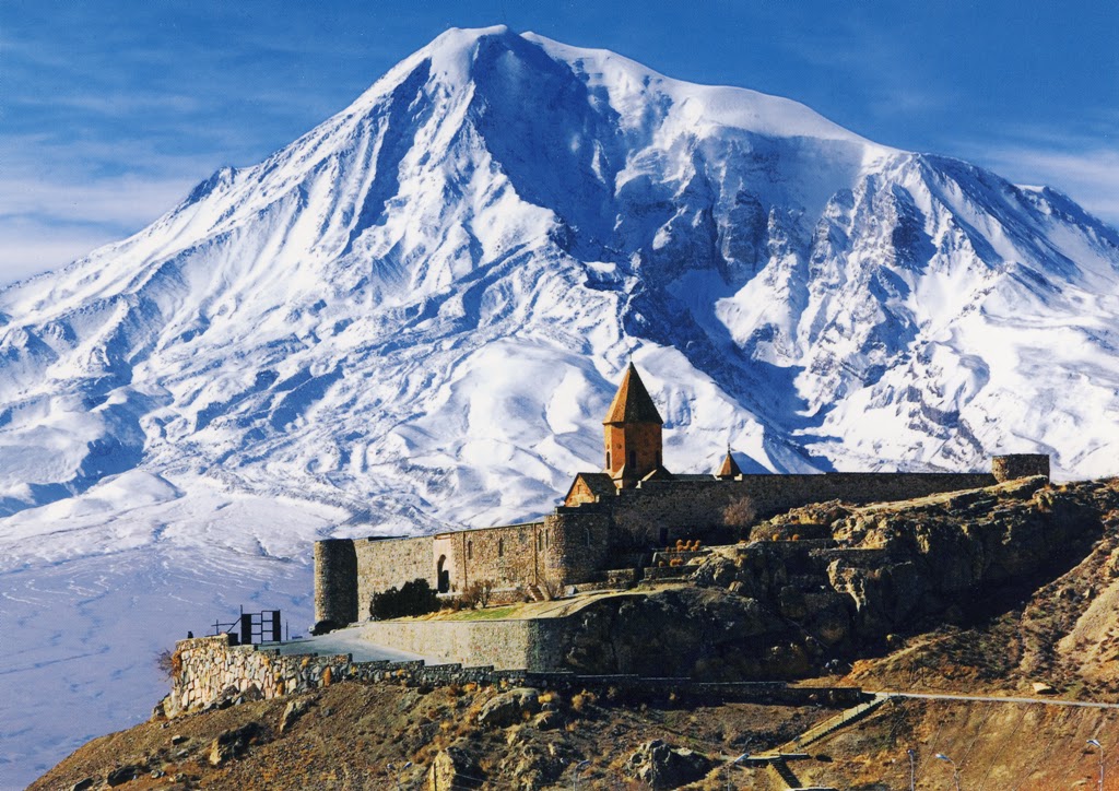 Klasztor Horus Virap - Lusarat | Secret World Trip Planner