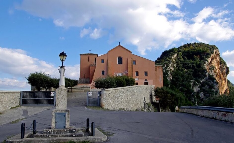 Santuario della Madonna del Granato - 20 | Secret World Trip Planner