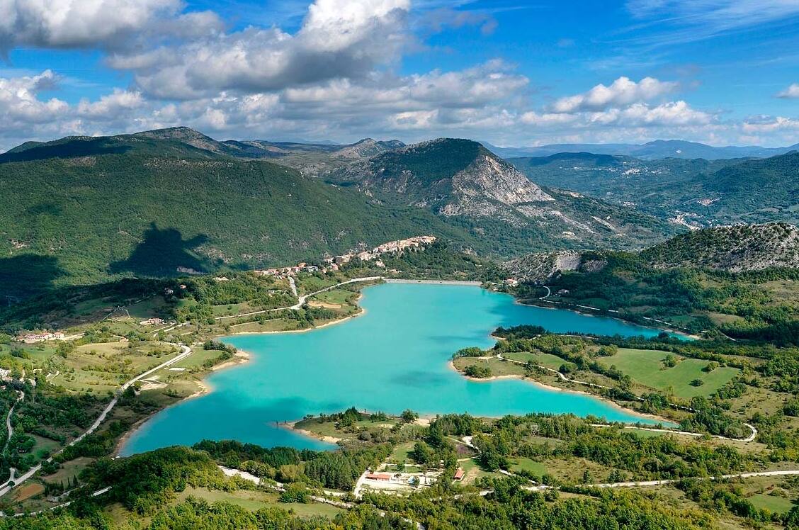 Castel San Vincenzo è un piccolissimo borgo in Abruzzo - Castel San Vincenzo | Secret World Trip Planner
