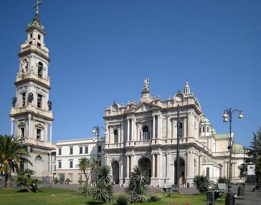 Le Sanctuaire de Pompéi - Pompei | Secret World Trip Planner