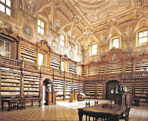 Bibliothèque Girolamini - Naples - Napoli | Secret World Trip Planner