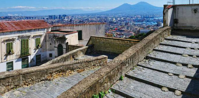 Nápoles | La Pedamentina - Napoli | Secret World Trip Planner