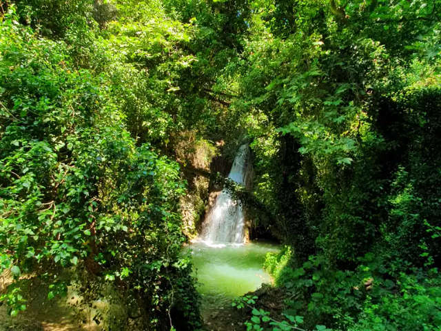 Cascadas de Stenosia - Στενωσιά | Secret World Trip Planner