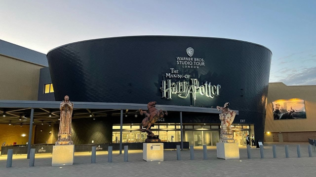 워너 브라더스 해리포터 스튜디오 투어 런던에서 마법의 세계에 빠져보세요. - Warner Bros. Studio Tour London | Secret World Trip Planner