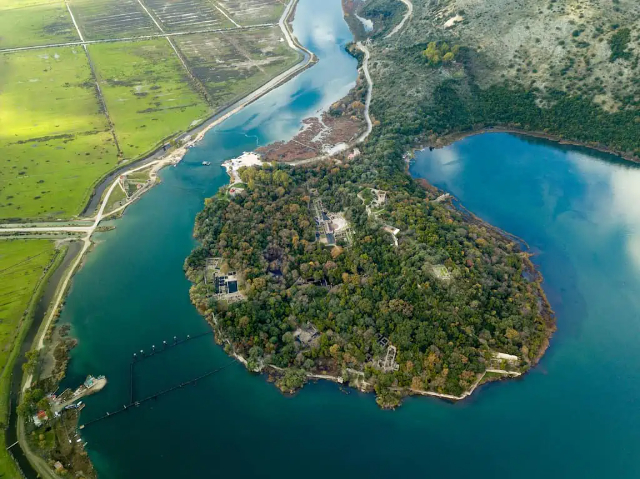 Dévoiler les strates du parc national de Butrint : Un voyage à travers le temps et la nature | Secret World Trip Planner
