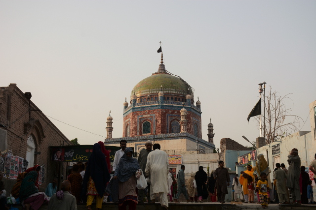 沙姆斯丁-萨布兹瓦里 - Multan | Secret World Trip Planner