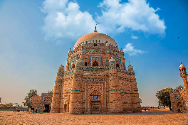 沙阿-鲁肯-艾哈迈德陵墓 - Multan | Secret World Trip Planner