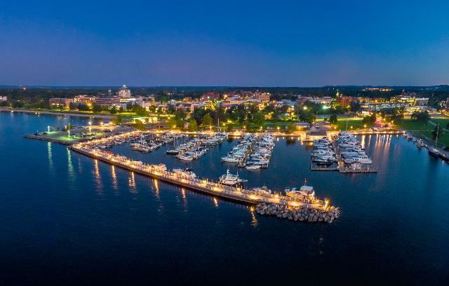 Траверс-Сити - Traverse City | Secret World Trip Planner