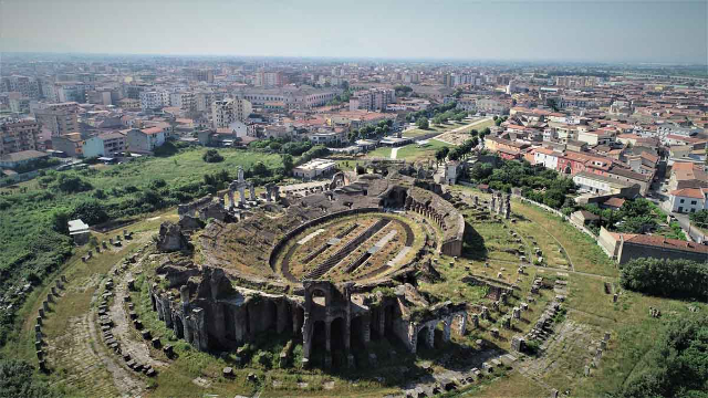 坎帕尼亚圆形剧场 - Santa Maria Capua Vetere | Secret World Trip Planner