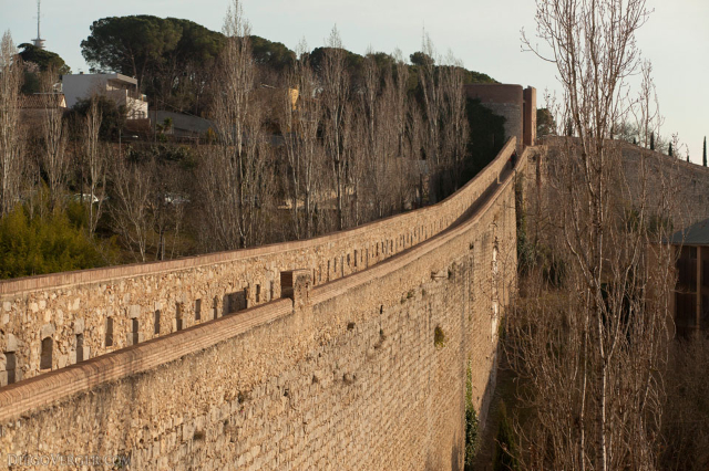 赫罗纳城墙--在城市上空漫步数百年 - Girona | Secret World Trip Planner