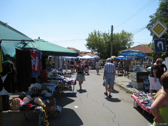 Le marché des femmes - Sofia | Secret World Trip Planner
