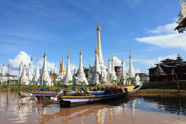 Pagode del lago Inle, Myanmar: Un viaggio tra misticismo e serenità - Lago Inle | Secret World Trip Planner