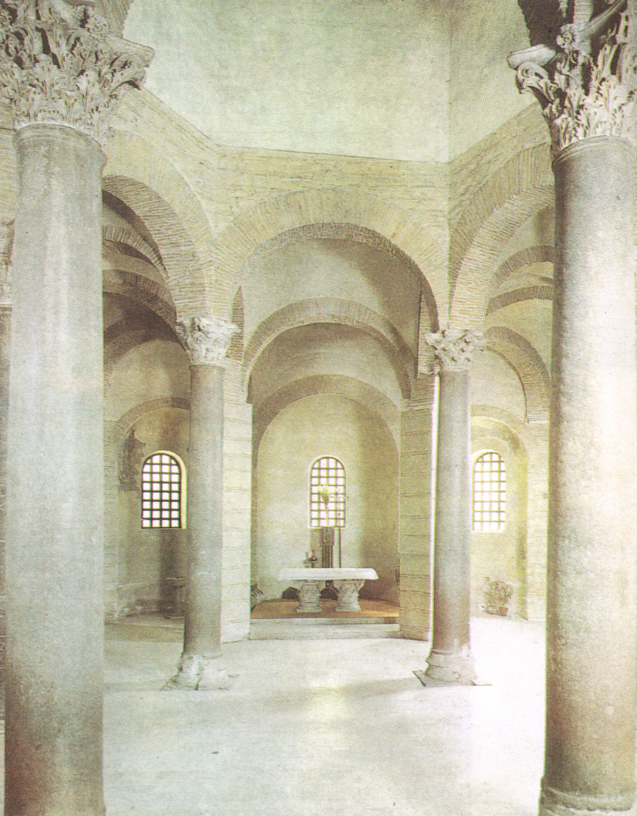 Monumentaal Complex van St. Sophia - Benevento | Secret World Trip Planner