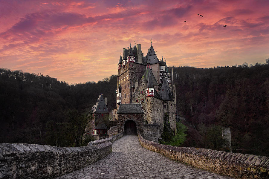Castillo de Eltz - Wierschem | Secret World Trip Planner