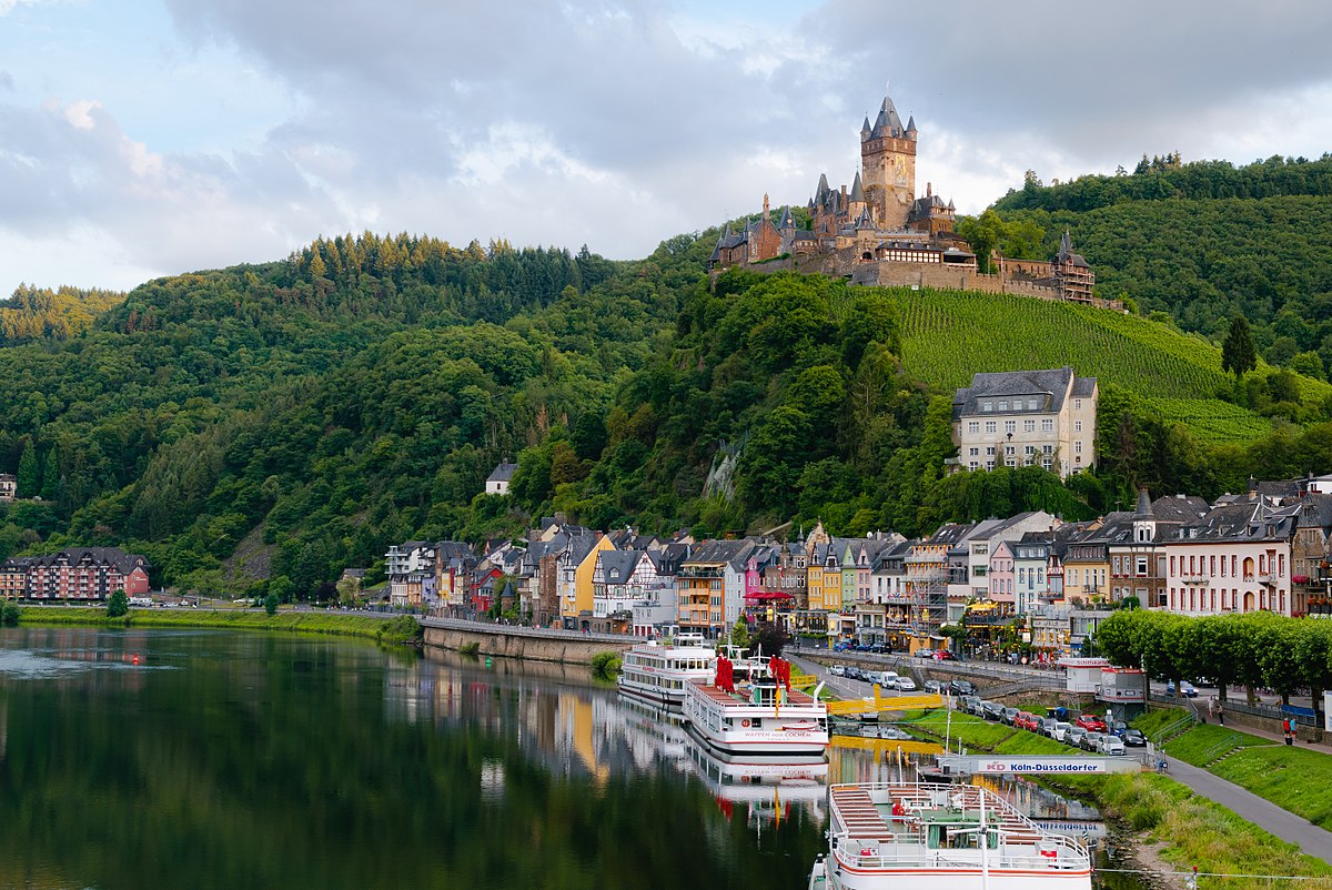Zamek Cochem - Cochem | Secret World Trip Planner
