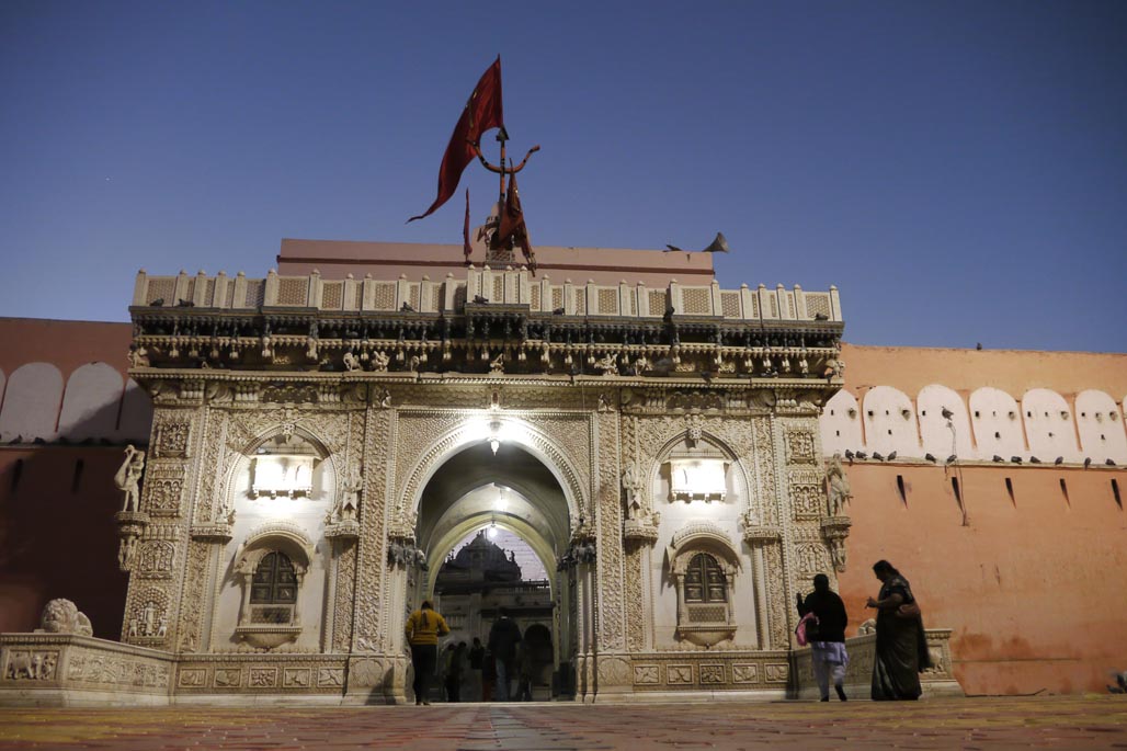 Templo de Karni Mata - Bikaner | Secret World Trip Planner