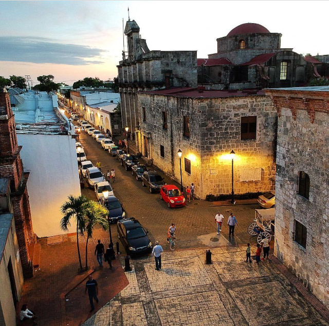 Calle Las Damas — Santo Domingo