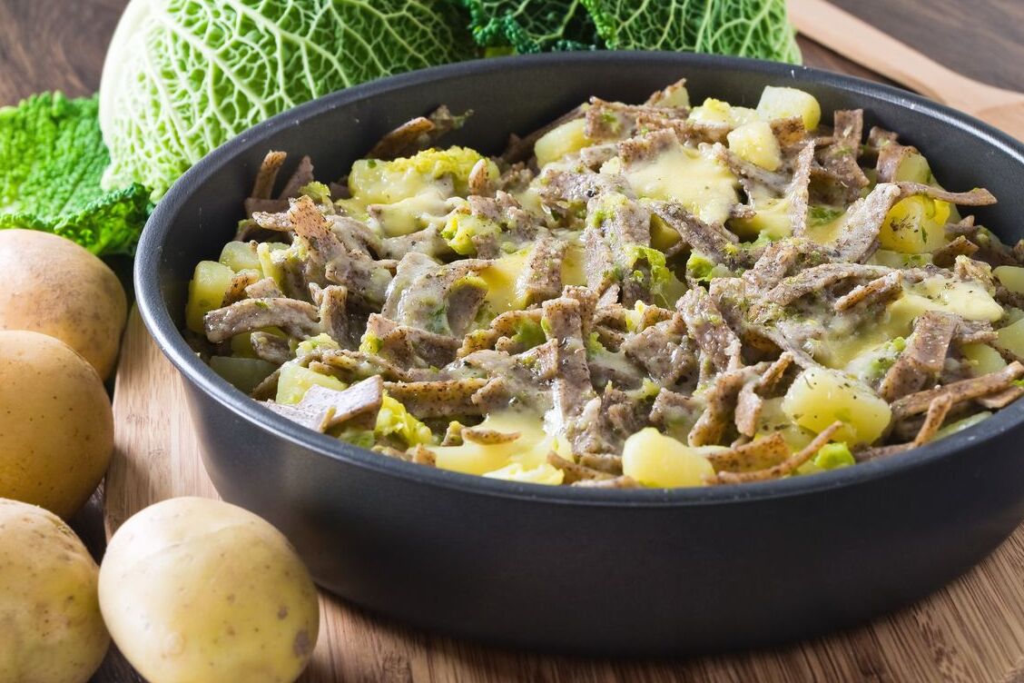 The pizzoccheri alla valtellinese a delicious dish - Valtellina | Secret World Trip Planner