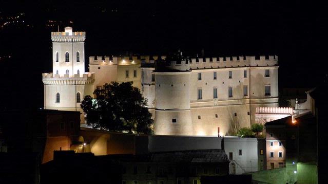 Zamek książęcy w Corigliano Calabro - Corigliano Calabro | Secret World Trip Planner
