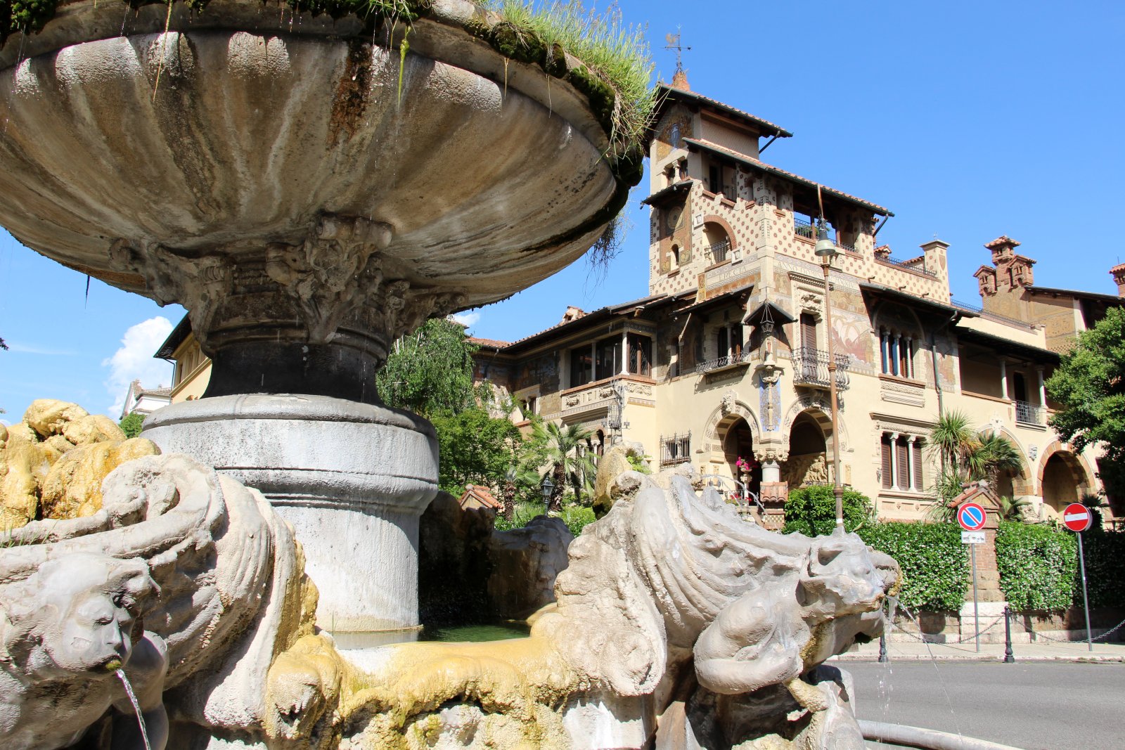Quartiere Coppedè is a bizarre area in Rome - Roma | Secret World Trip Planner