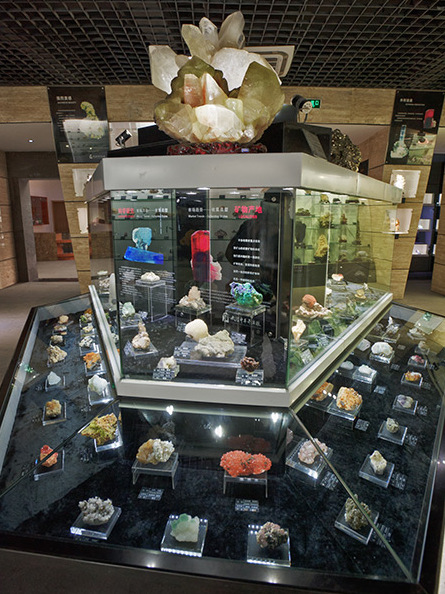 Museo Nazionale della Pietra a Cuiwei Lu — Pechino