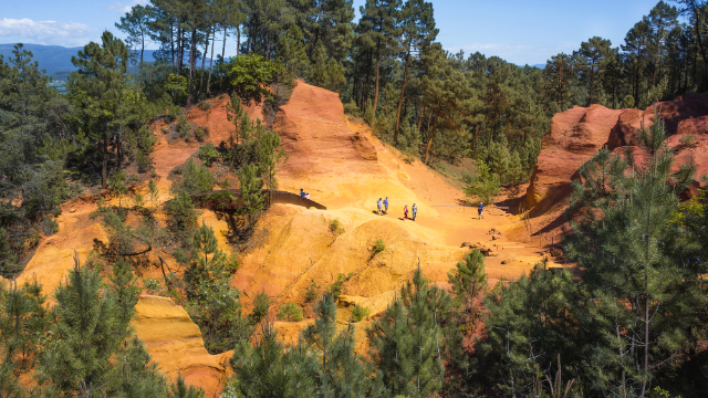 Der Ockerpfad - Le Sentier des Ocres | Secret World Trip Planner