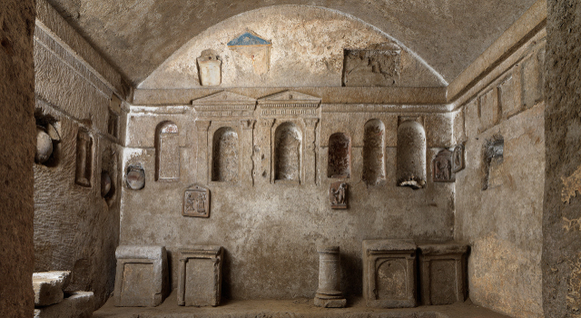 Ipogeo dei Cristallini necropoli ellenistica - Napoli | Secret World Trip Planner