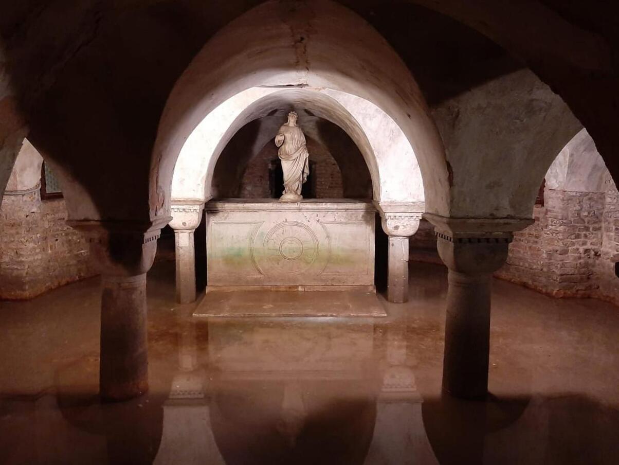 São Zacarias e a cripta submersa - Venezia | Secret World Trip Planner