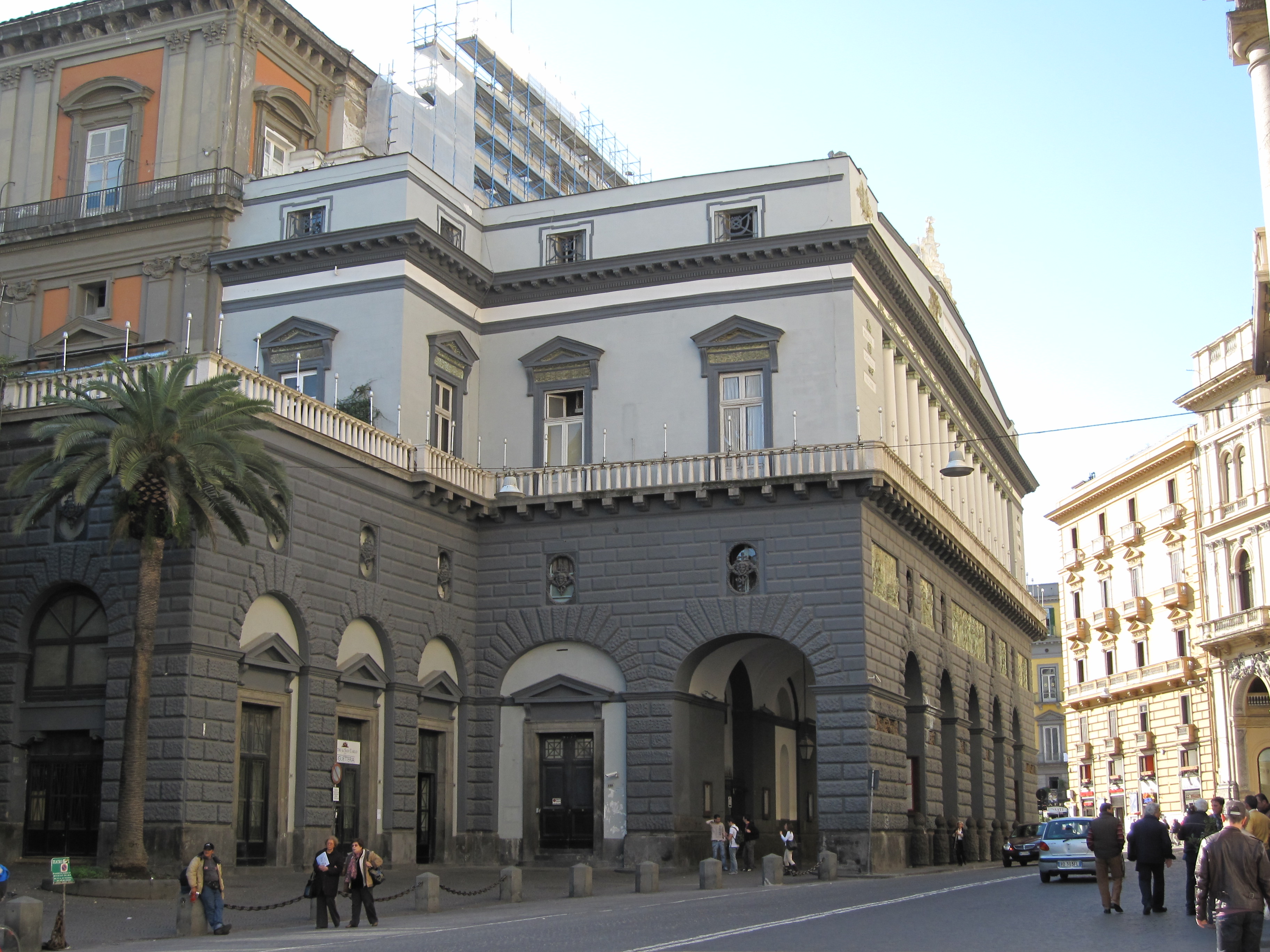 Teatro San Carlo - Napoli | Secret World Trip Planner