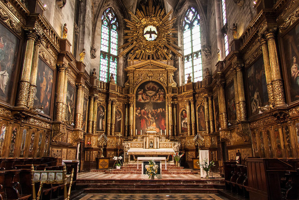 Church of St. Pierre in Avisgnon - Avignon | Secret World Trip Planner