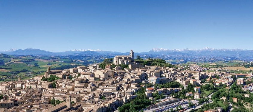 Fermo: eine schöne Stadt auf den Hügeln der Marken - Fermo | Secret World Trip Planner