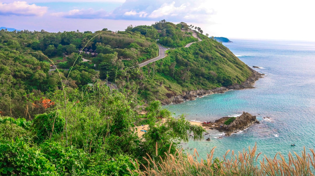 Scoprire le Isole di Phuket: Natura e Vita Notturna - Distretto di Mueang Phuket | Secret World Trip Planner