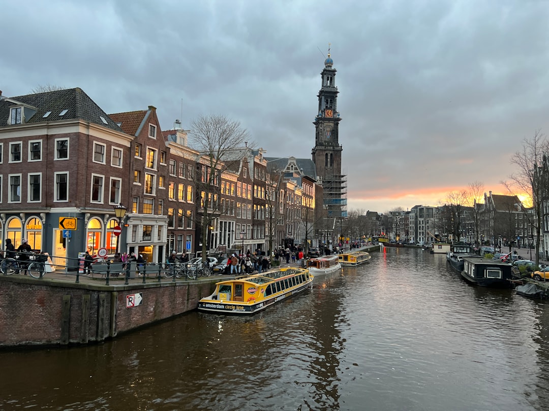 Недорогие каникулы в Амстердаме: как посетить город экономно - Amsterdam | Secret World Trip Planner