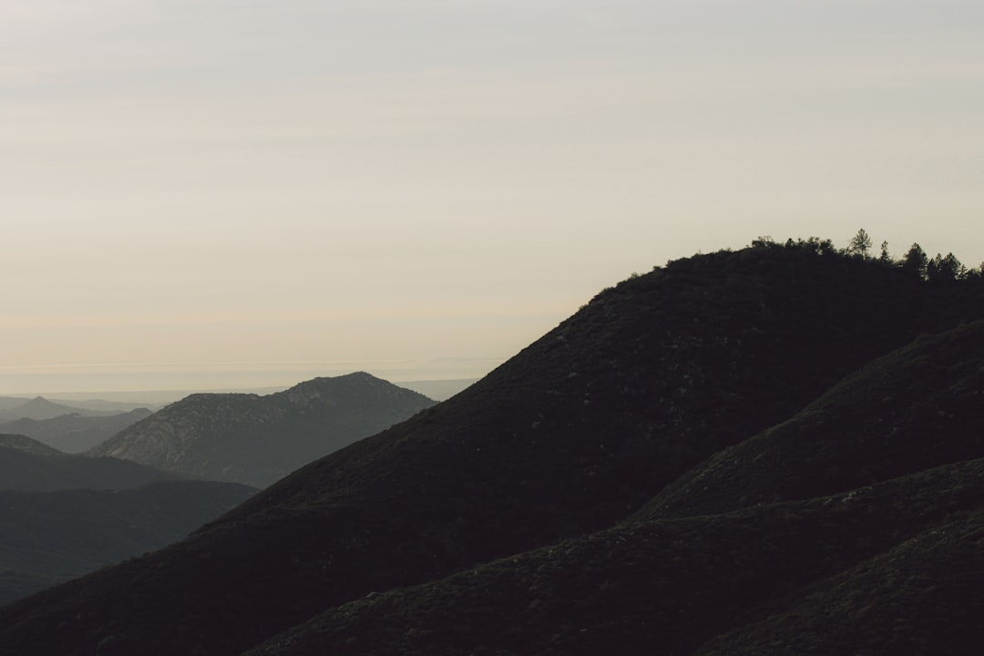 蒙特帕洛马:探索宇宙的奇妙之旅 - Palomar Mountain | Secret World Trip Planner