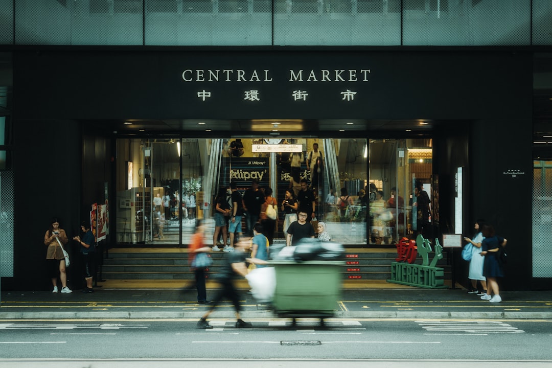 피렌체 중앙시장을 탐험하다 - 매력적인 경험 - Piazza del Mercato Centrale | Secret World Trip Planner
