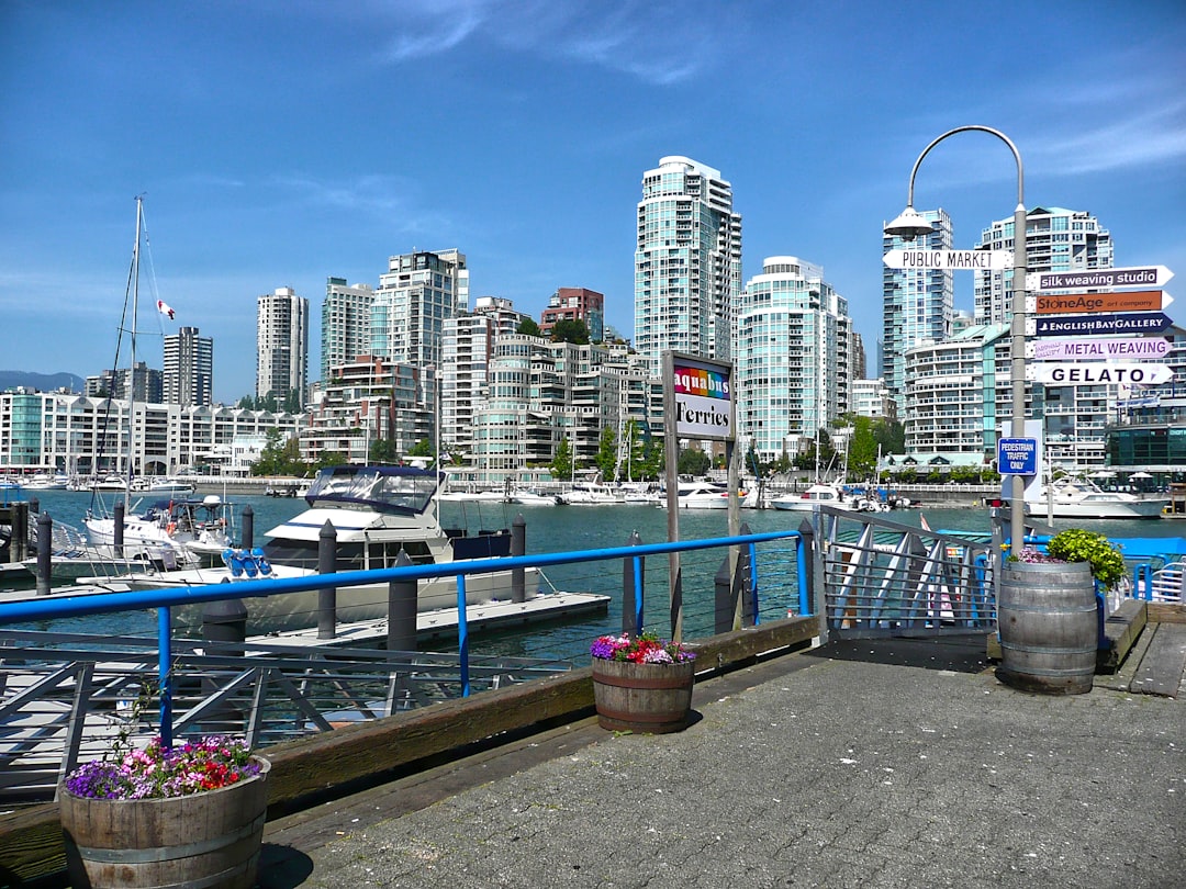 Scoprire i Sapori del Granville Island Public Market - Vancouver | Secret World Trip Planner