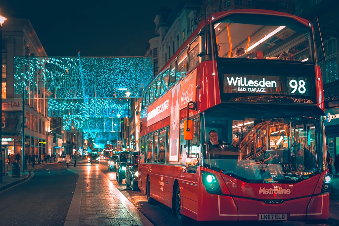 Secret World vs Wanderlog: Planificador de Viajes 2026 - Londra | Secret World Trip Planner