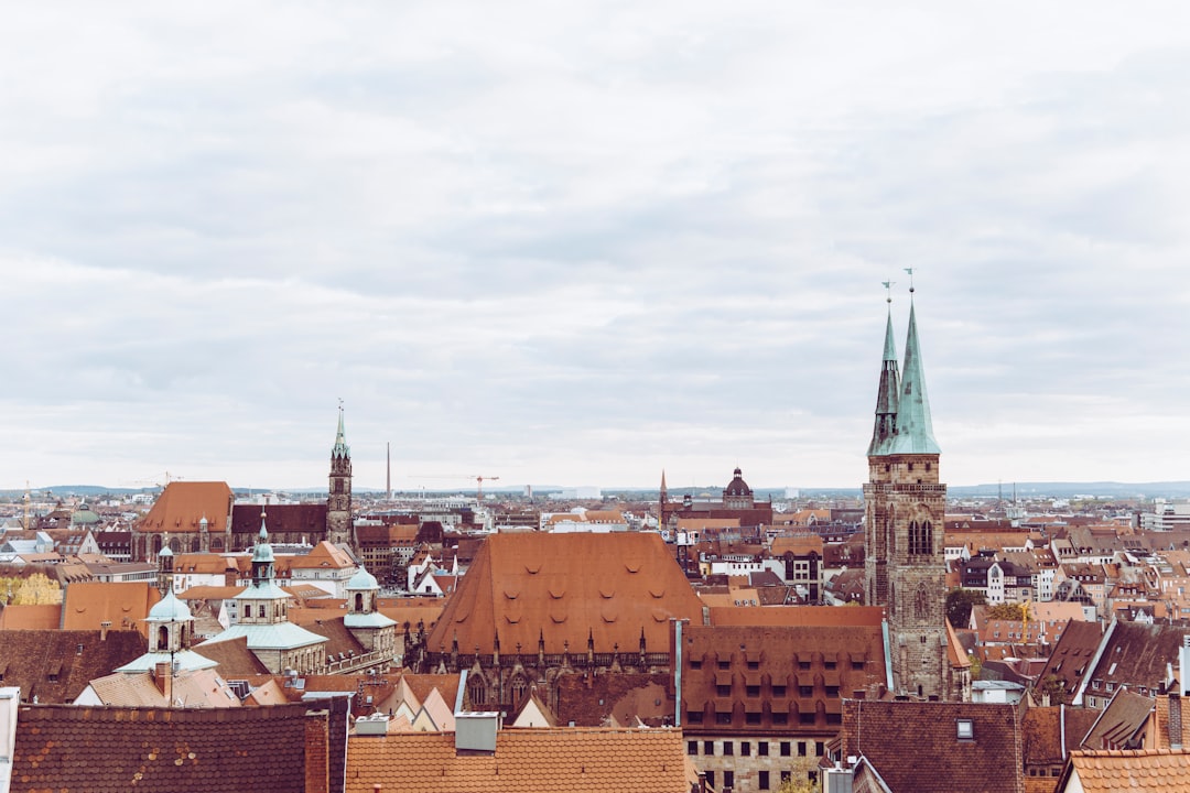 Secret World vs Wanderlog: The Best AI Travel Planner 2026 - Nürnberg | Secret World Trip Planner